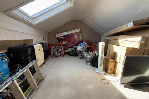 ATTIC BEDROOM