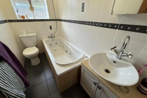 BATHROOM &amp; WC