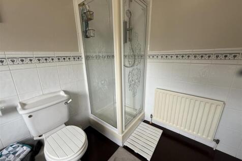 BATHROOM &amp; WC
