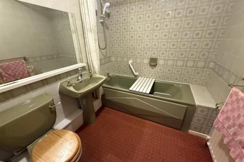 BATHROOM &amp; WC