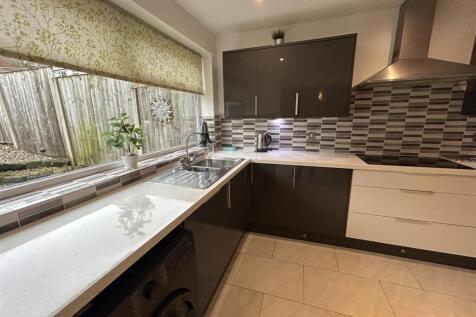 OPEN PLAN KITCHEN &amp; DINER