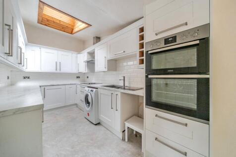 1328137-16-688200...