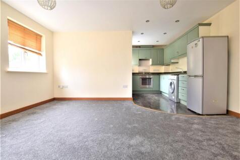 Lounge/Kitchen