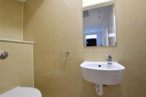 Cloakroom &amp; Wc