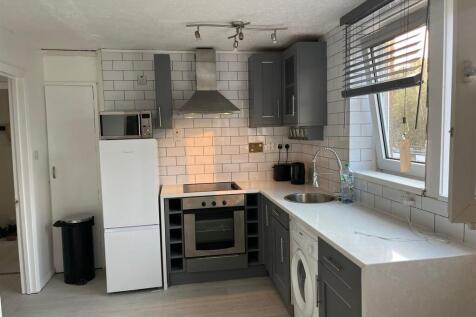 Open Plan Kitchen/Sitting Area