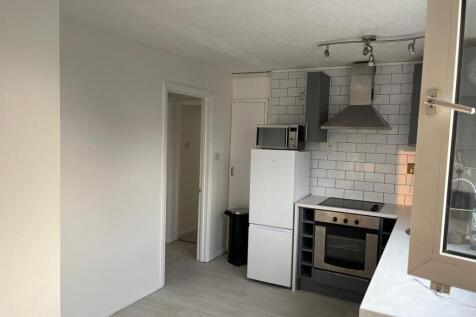 Open Plan Kitchen/Sitting Area