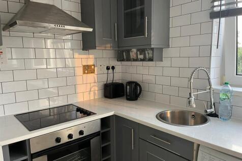 Open Plan Kitchen/Sitting Area