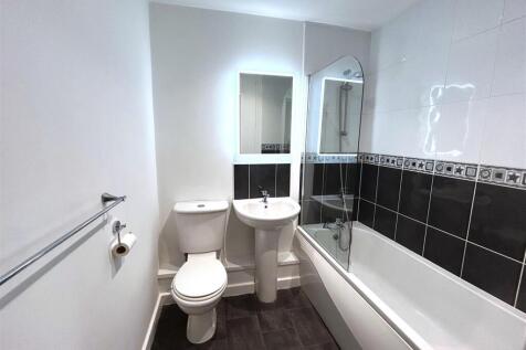 Bathroom.jpg