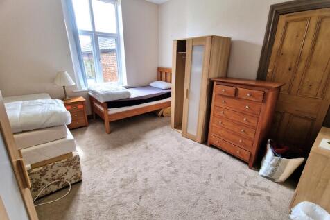 Flat 2