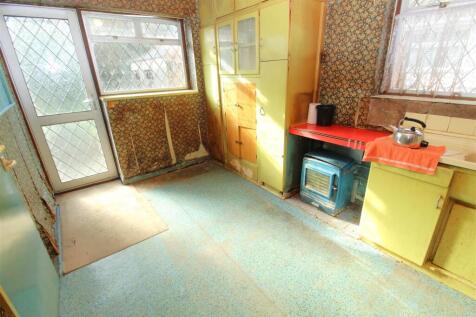 Kitchen1.JPG