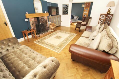 Lounge6.JPG