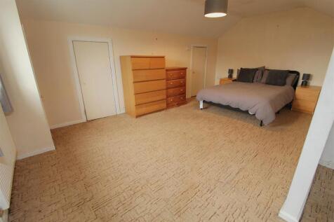 Loft2.JPG