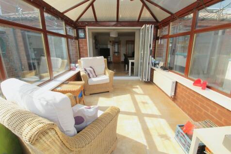 Conservatory1.JPG