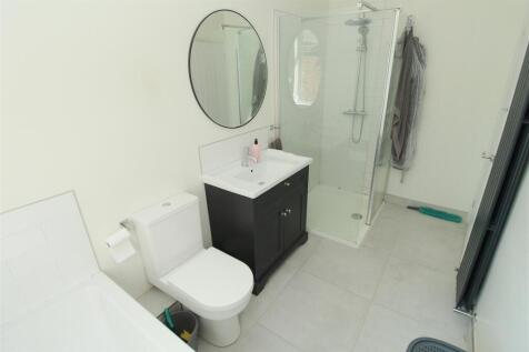 Bath1.JPG