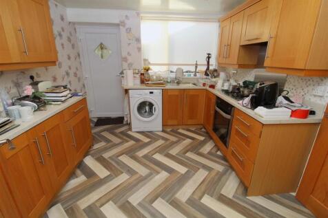 Kitchen.JPG