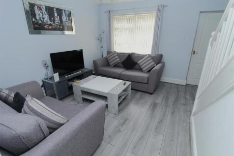 Lounge2.JPG