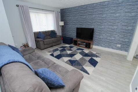 Lounge3.JPG