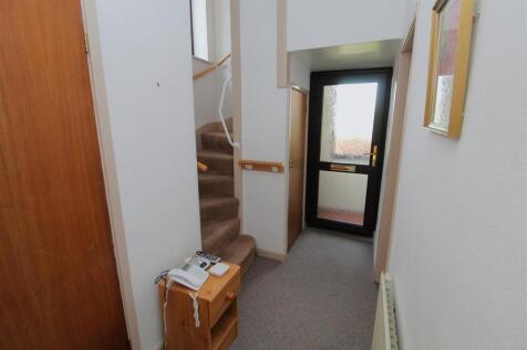 Hall1.JPG