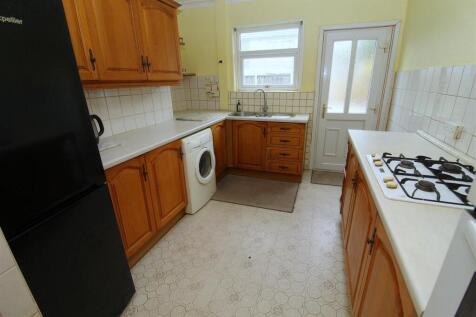 Kitchen4.JPG