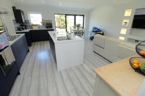 Kitchen / Family Room