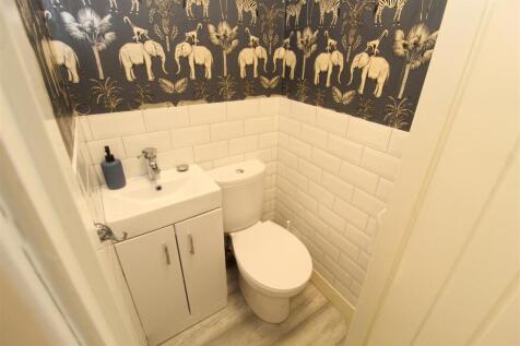 WC.JPG