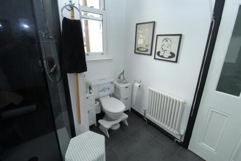 Bath3.JPG