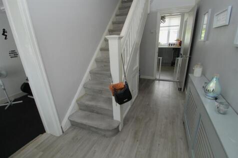 Hall1.JPG
