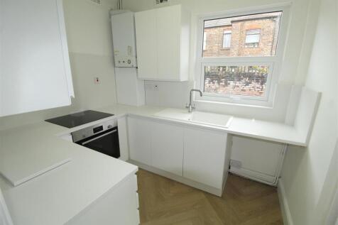 Kitchen1.JPG