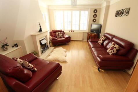 Lounge1.JPG