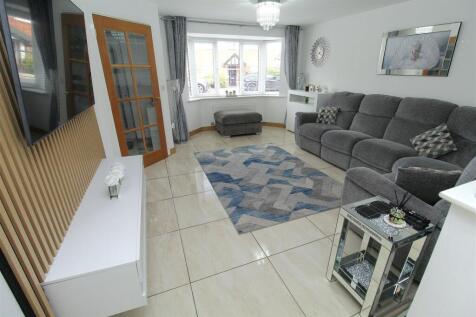 Lounge1.JPG