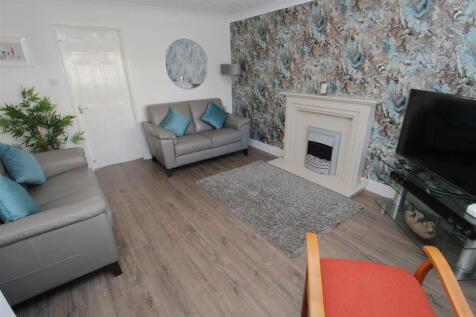 Lounge3.JPG