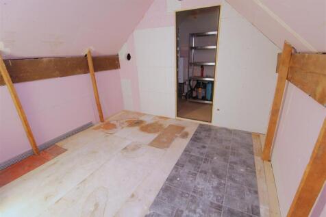 Loft1.JPG