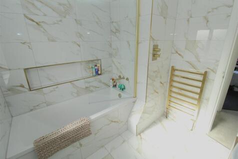 Bath1.JPG