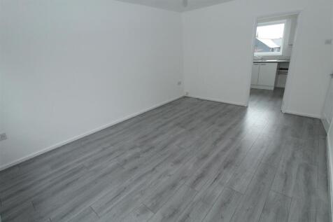 Lounge3.JPG