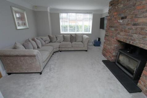 Lounge1.JPG