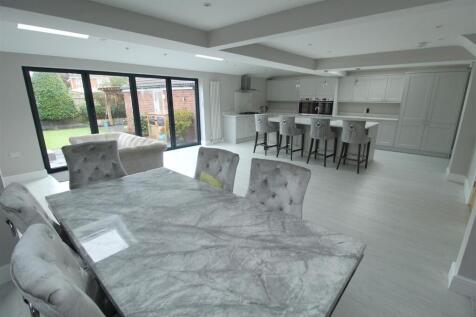 Kitchen/Dining/Family Room