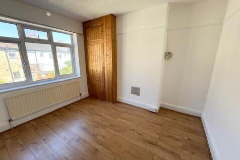 9 South Court Road 6.jpg