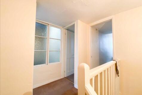 Top/Second Floor