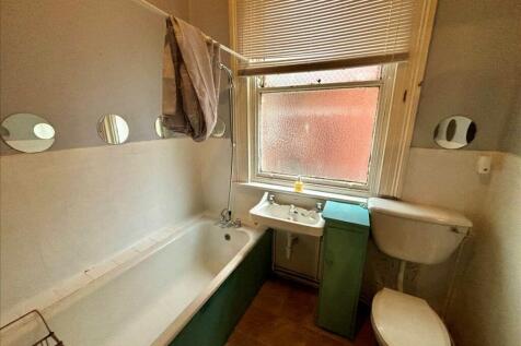 GROUND FLOOR FLAT
