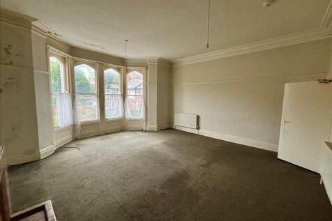 FIRST FLOOR FLAT