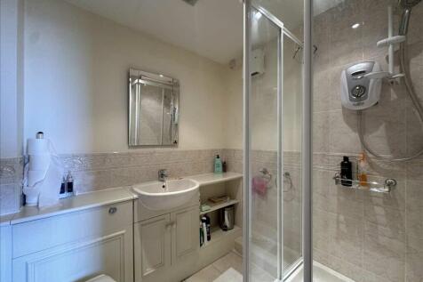 Ensuite Shower Room