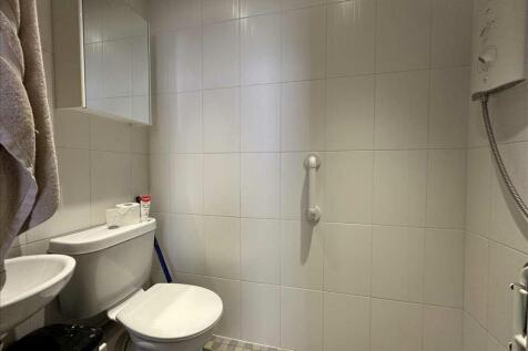 Ensuite Shower Room