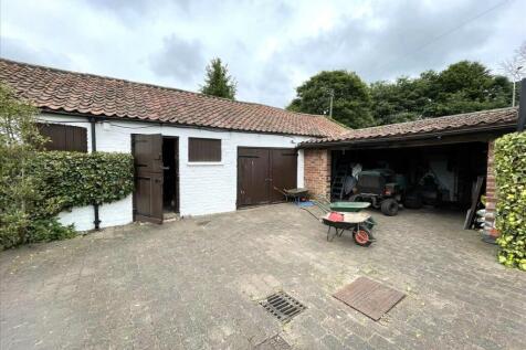 Courtyard &amp;