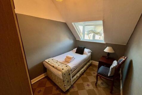 BEDOOM 6