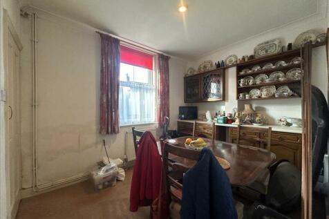 FOUR BEDROOM COTTAGE