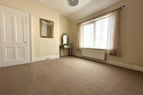Bedroom (front)