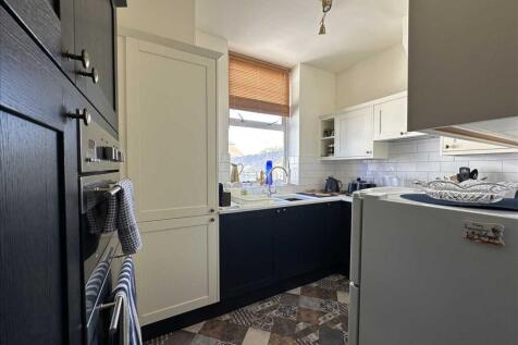 Kitchen (average