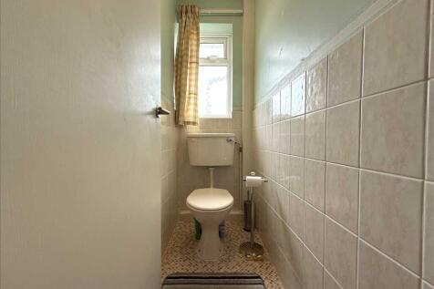 Seperate Toilet
