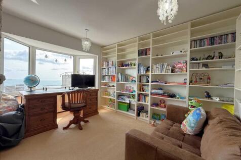 Study / Sitting Room