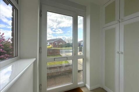 Front entrance Porch